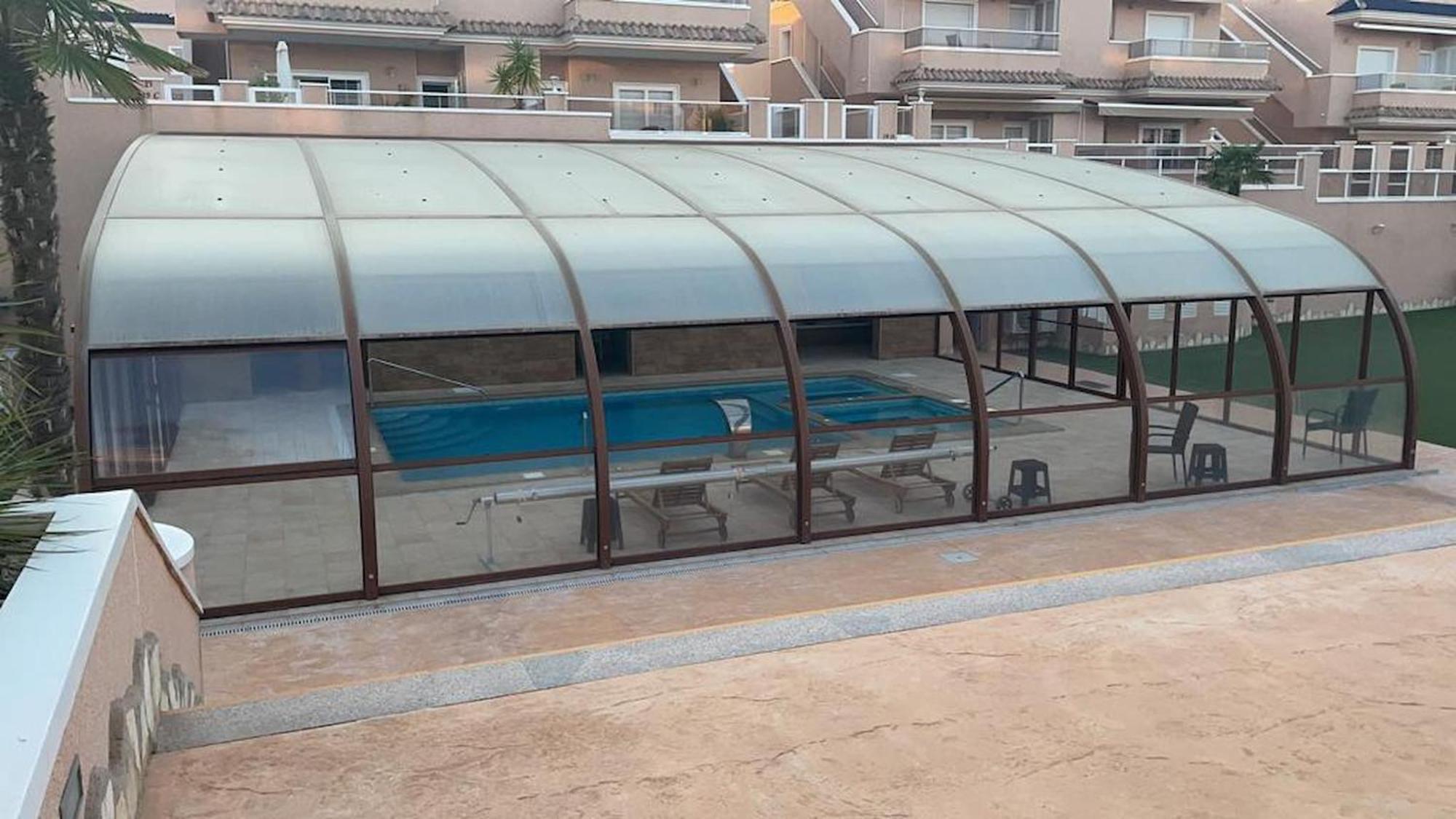 Apartments Punta Prima Indoor & Outdoor Pool 托雷维耶哈 外观 照片