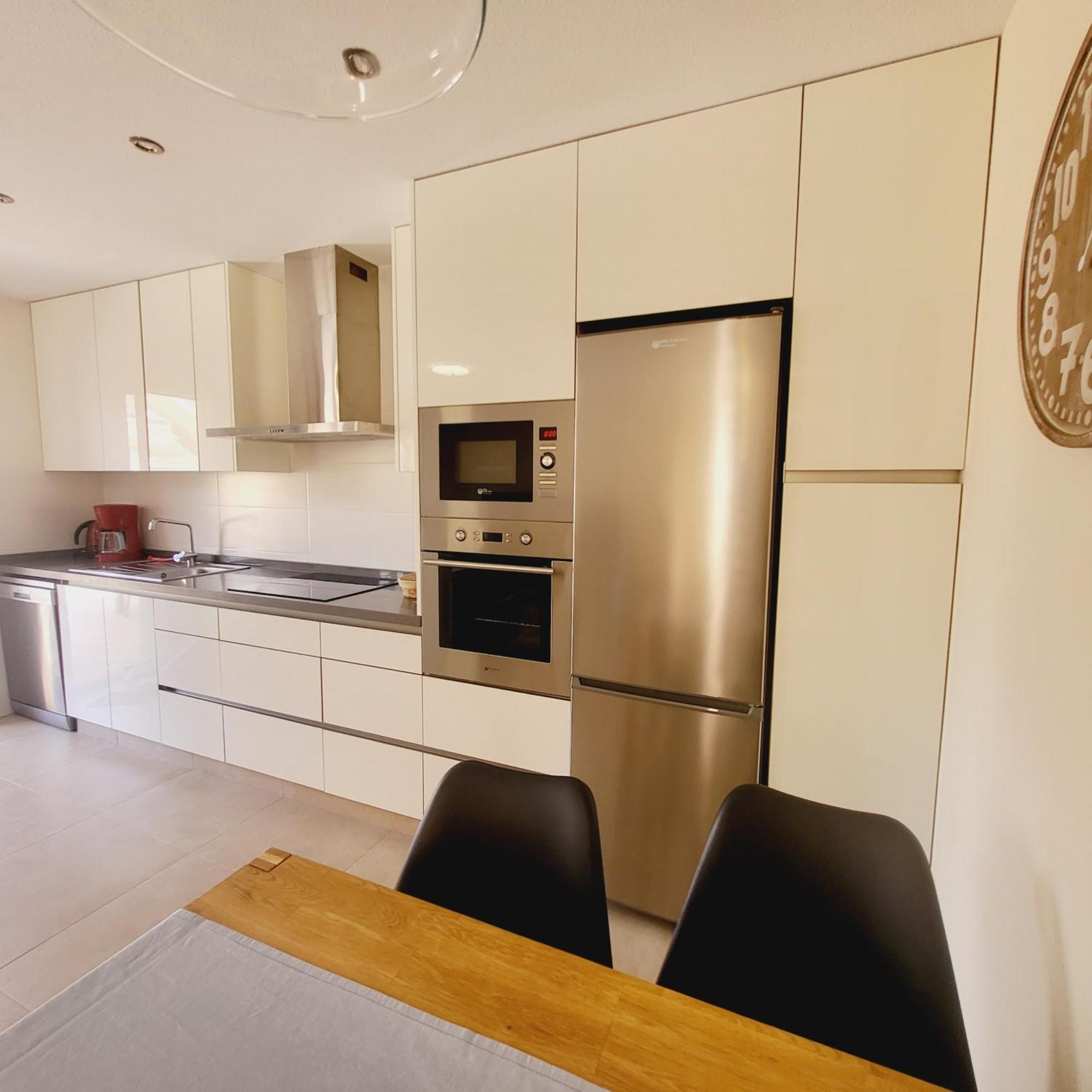 Apartments Punta Prima Indoor & Outdoor Pool 托雷维耶哈 外观 照片