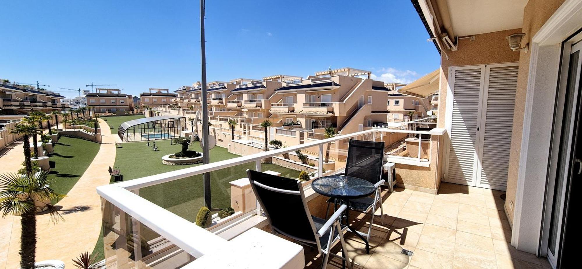 Apartments Punta Prima Indoor & Outdoor Pool 托雷维耶哈 外观 照片